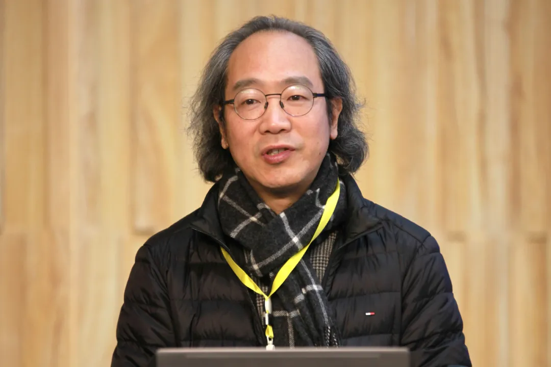 单元上半场由15vip太阳集团(中国)股份有限公司教授、《新建筑》杂志副主编汪原教授主持